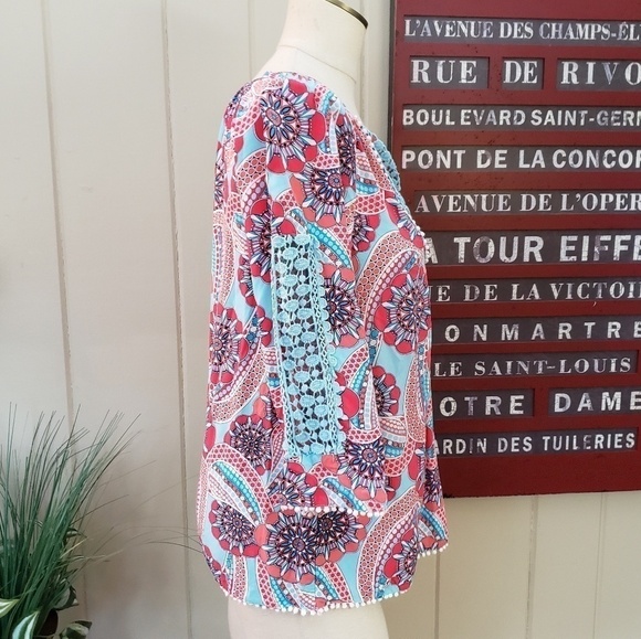 Crown & Ivy | XS embroidered sleeves & front panel - Picture 9 of 10